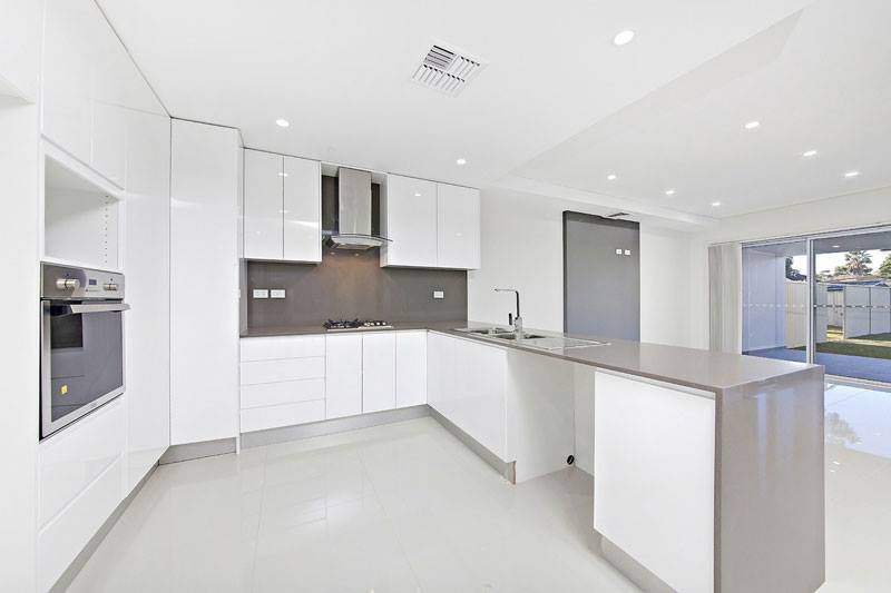 East Hills Modern duplex building construction interior design